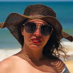 Meet your Posher, Erika